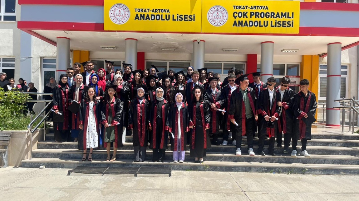 Artova Anadolu Lisesi 2024 Mezunlarımız